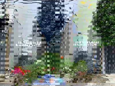 Đất chính chủ 440 Triệu. Lô đất cực kì đẹp ngay Thị trấn Củ Chi - SHR