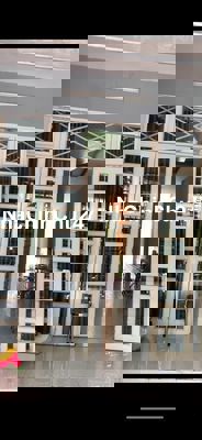 Chính chủ bán nhà, DT100m2, 2pn, 2wc, sân oto, cổng A KCN Hiệp Phước