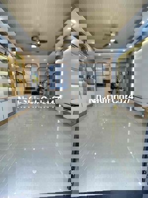 Tôi chính chủ cần bán căn nhà mới xây xong 18/1 Bùi Thế Mỹ