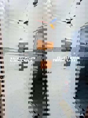 Chính chủ bán gấp nhà 2lau,Nguyễn Văn Đậu,Bình Thạnh,42m,HXH,hơn 6ty