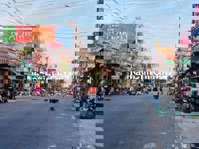 chủ ngộp ngân hàng cần bán gấp Lô MT Chiến Lược , BTrị ĐôngA ,Bình Tân