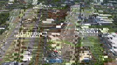 chính chủ cần bán lô đất mặt tiền view sông Đức Hoà