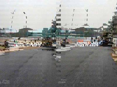 Bán đất Hòa lạc 468m2, giá 5 tỷ, sổ đỏ chính chủ