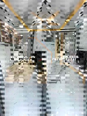 chính chủ bán nhà hẻm xe hơi. đường số 1 phường 16 GV