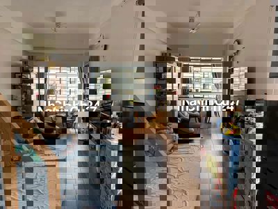 Chính chủ bán chung cư Tân Mỹ Quận 7 38m2 giá 1,35 tỷ sổ hồng riêng.