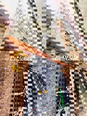 Bán nhà phố xuân đỉnh 58m2, xây 6 tầng giá 8,7tỷ sổ đỏ chính chủ