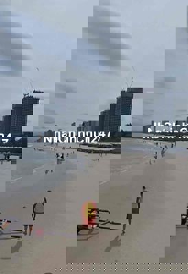 chính chủ bán nhanh 160m2 đất sát biển mỹ khê .