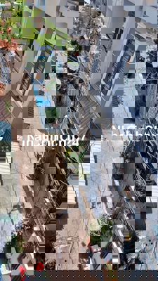 TÂN SƠN NHÌ,TÂN PHÚ, 44M²2 LẦU, NHỈNH 5.2 TỶ
, TL chính chủ