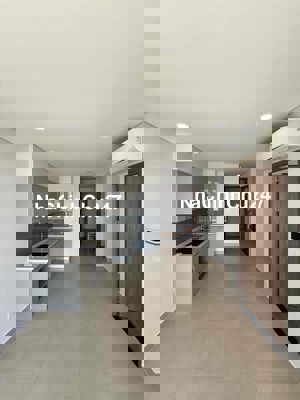 Sky89| Chính chủ cần bán gấp căn hộ 2pn 69m2 NTCB giá bán 4,4 tỷ