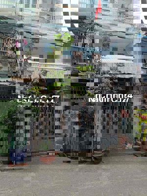 Nhà Bình Tân, Lê Văn Quới, 4x13, hẻm xe hơi, chủ gấp bán.