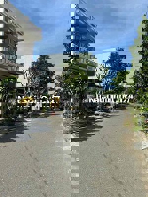 chính chủ cần bán đất mặt tiền đường Nguyễn Tuyển-Khu làng đại học