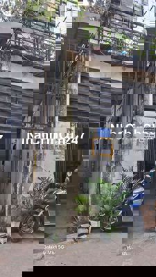 Bán nhà chính chủ, phía sau có dãy trọ