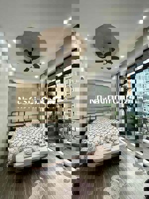 Chủ đi nước ngoài bán Nhà 1 Trệt 1 lầu tại Cô Bắc đường trước nhà 16m