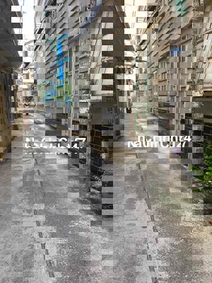 Nhà chính chủ hxh Cách MT Đất Thánh 50m(4x25m 2 lầu đúc)