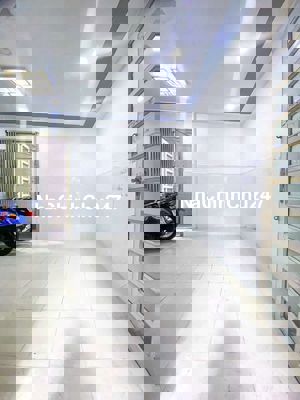 🔥 chính chủ cần bán Nhà Hẻm 128 Nguyễn Chí Thanh Q10
_ dt: 3 x 6,5