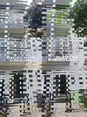 Chính chủ chốt 2,2 tỷ _Đã hoàn thiện_View công viên KĐT Phúc An City.