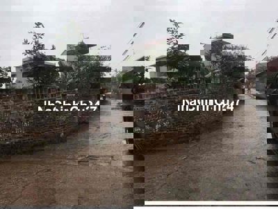 CHÍNH CHỦ CẦN BÁN GẤP LÔ ĐẤT ĐẸP – THỔ CƯ 100% – HAI MẶT NGÕ 📍 Thôn Vệ