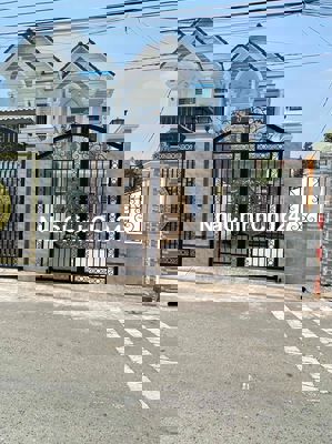 NHÀ TRỆT LẦU MÁI THÁI FULL 110M2 MỚI 100% lh chính chủ