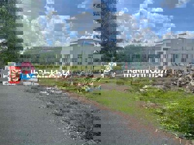 bán lỗ Đất gần trường TH Định An. chính chủ.DT : 650m2