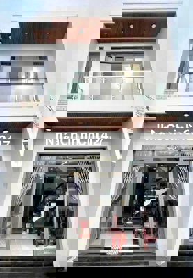 Tôi chính chủ cần bán gấp căn nhà Bình Chánh