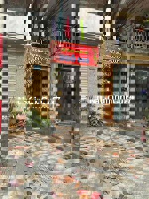 đất chính chủ tên mình