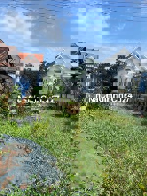 Chủ gửi bán lô đất Cao Bá Quát