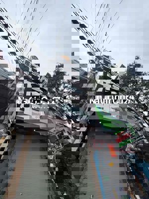 Chính chủ cần bán nhà mặt phố lộc - Ngoại Giao Đoàn vị trí đắc địa, dò