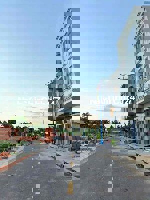 Chủ đổ nợ cần bán gấp bốn lô liền kề giá 270.000.000