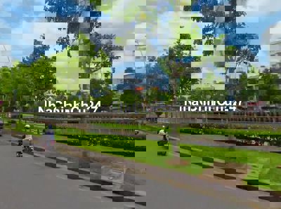 Bán nhà Mặt tiền khuất Trường Sa Q3 , hàng hiếm chính chủ