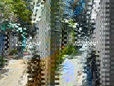 Chủ Cần Bánnhanh Cănnhà 800tr SổhồngRiêng NgayTháiThịGiữ BàĐiểm HócMôn