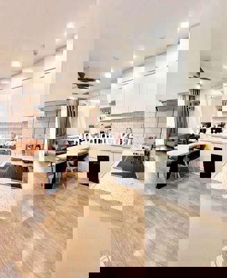 CHÍNH CHỦ BÁN NHÀ TẬP THỂ LÁNG HẠ, NGUYỄN CHÍ THANH, 68M, NHÀ ĐẸP