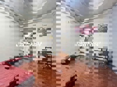 Chính chủ Cho căn hộ chung cư Nhiêu Tứ