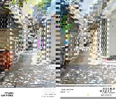 Nhà 1 lầu, 2pn 98% ( thương lượng 9 chủ )