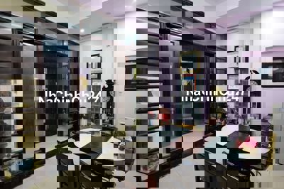 Chính chủ bán nhà 7 tầng, có thang máy