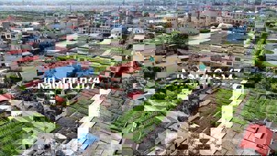 CHÍNH CHỦ CẦN BÁN LÔ ĐẤT TRUNG TÂM THỊ TRẤN QUẤT LÂM,CÁCH BÃI TẮM 200m