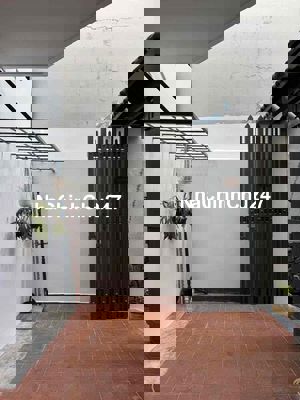 Nhà chính chủ Huỳnh Văn Bánh, 48m2, trệt lầu, 2PN, hẻm 1 trục gần MT