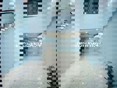 Chủ gấp bán nhà 2 tầng Linh Tây, hẻm 6m, 52m2 full thổ cư, nhỉnh 5 tỷ