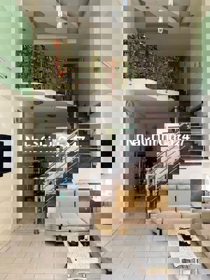 Định cư cần bán gấp HXH Q3, dts152m, 5 tầng, giao dịch chính chủ