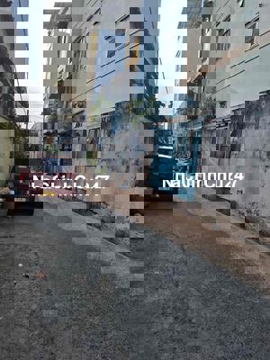 chủ hạ nhiệt bán giãm ngay 400tr nhà 3tầng 4pn 3wc ngay phan anh-hoà b