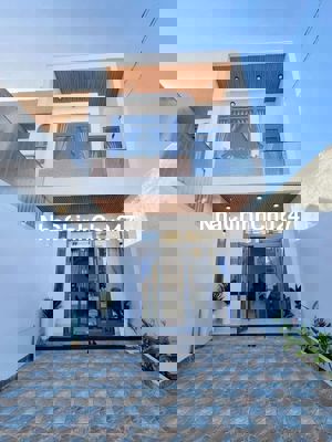 Nhà Bình Chánh được chủ ký gửi 1tỷ3 còn thương lượng