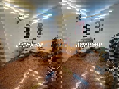 Chính chủ Bán nhà đội cấn 35m2 - 4 tầng mặt ngõ