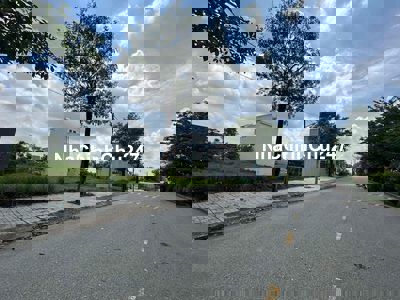 Chính chủ ra gấp 5 lô đất cực đẹp mặt tiền đường KT11