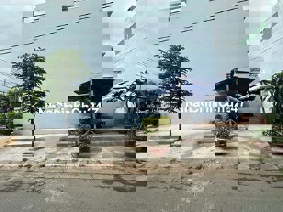 Bán lô góc mặt tiền đường chính Lê Bôi, 74m2, sổ riêng vay bank, P7Q8