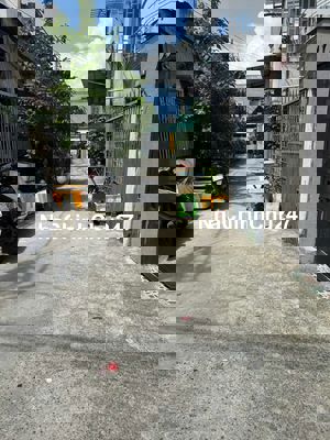 Bán căn nhà chính chủ đường Huỳnh Tấn Phát phường Phú Thuận quận 7