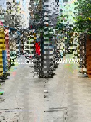 Chính Chủ Bán Nhà HXH 521/8 CMT8 Q10, 4x11m KVXD 5 Tầng Giá 7 Tỷ.