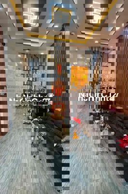 CHỦ GIẢM SÂU NHÀ 3/2 QUẬN 11 - 35M2 - MỚI VÀO Ở NGAY