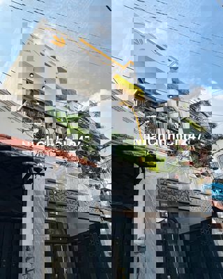 CHÍNH CHỦ BÁN NHÀ MỚI XÂY DIỆN TÍCH RỘNG NGAY LOTTE ĐÚC 1L ẦU 3PN