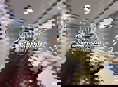 Chủ cần bán gấp nhà 30m2, nhỉnh 4 tỷ, đường Lê Văn Lương, quận 7.