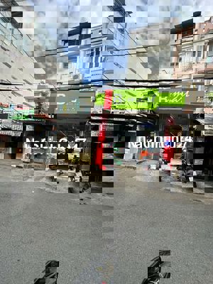 Nhà 1 trệt 2 lầu Huỳnh Khương An 4x20m giá 12ty900tr TL chính chủ