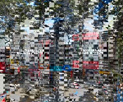 Chính chủ bán gấp nhà mới góc 2MT HXH Trần Quang Khải, DT 10x4m, 3 lầu